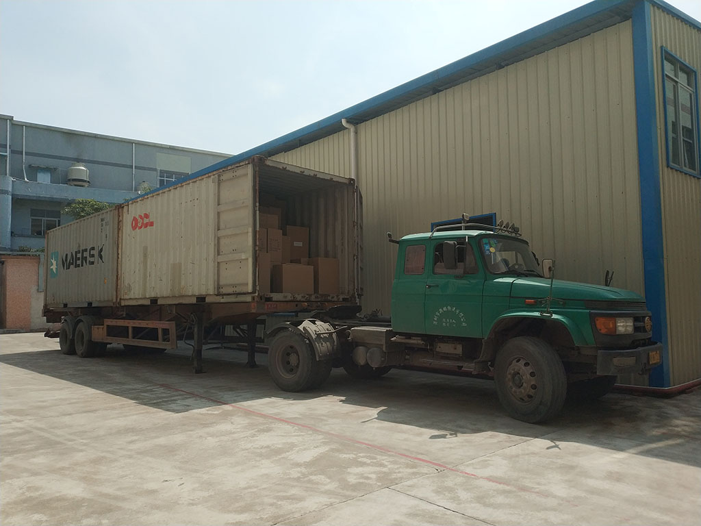 Joysway Factory Shipping Container Goods to Customer9